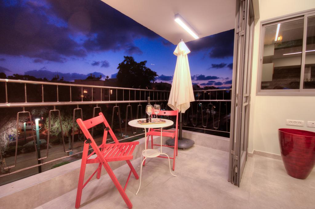 Ben Gurion 83 Apartment Tel Aviv Bagian luar foto