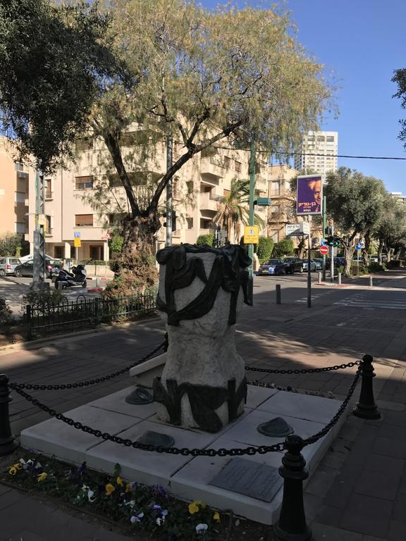Ben Gurion 83 Apartment Tel Aviv Bagian luar foto